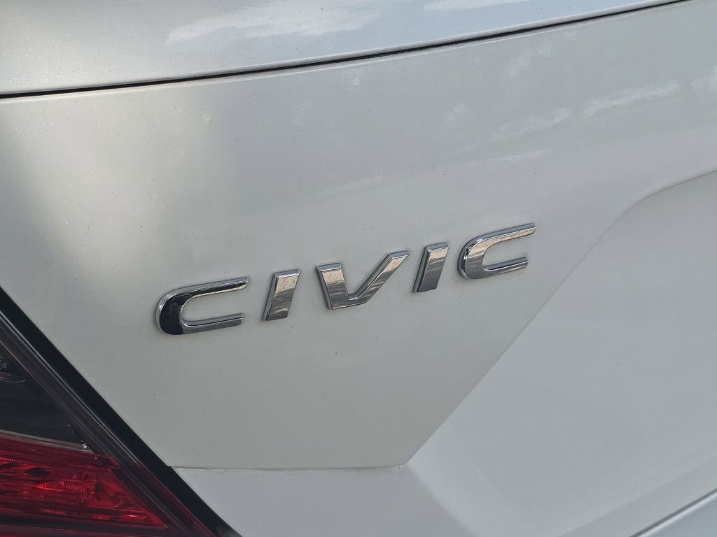 Used 2018 Honda Civic EX image 10