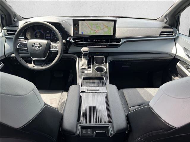 Certified 2026 Toyota Sienna XSE image 19