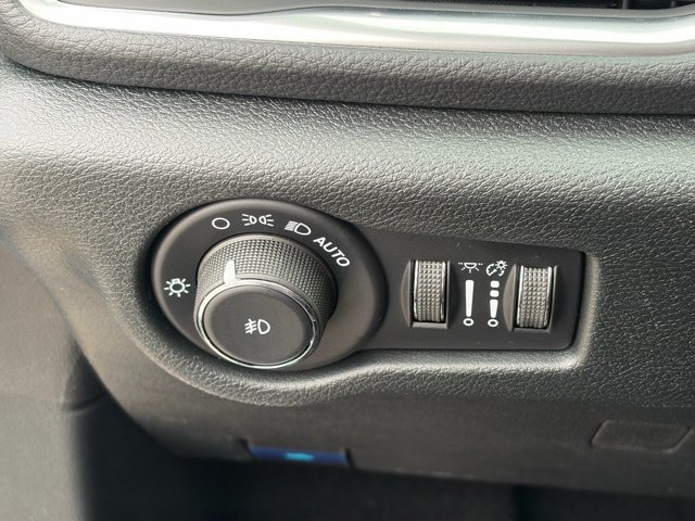 New 2026 Chrysler Pacifica Limited w/ S Appearance Package FWD image 26