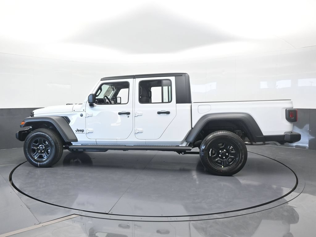 New 2026 Jeep Gladiator Sport AWD/4WD image 3