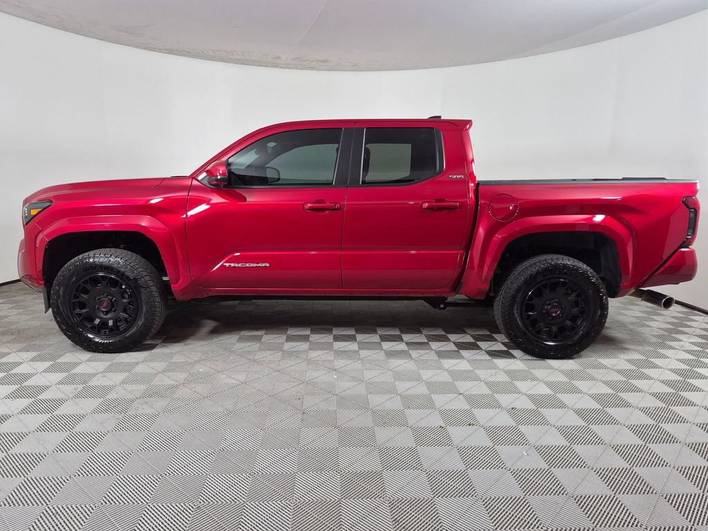 Used 2024 Toyota Tacoma SR5 w/ SR5 Upgrade Package AWD/4WD image 6
