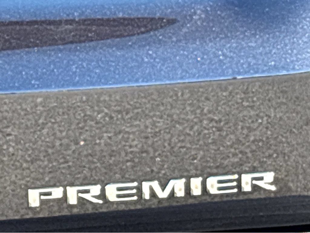 New 2025 Chevrolet Suburban Premier w/ Sun And Tow Package AWD/4WD image 25