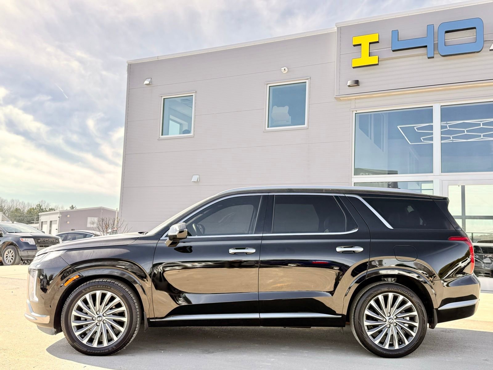 Used 2024 Hyundai Palisade Calligraphy image 11