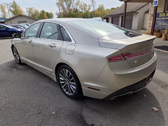 Used 2017 Lincoln MKZ Select w/ Select Plus Package AWD/4WD image 4