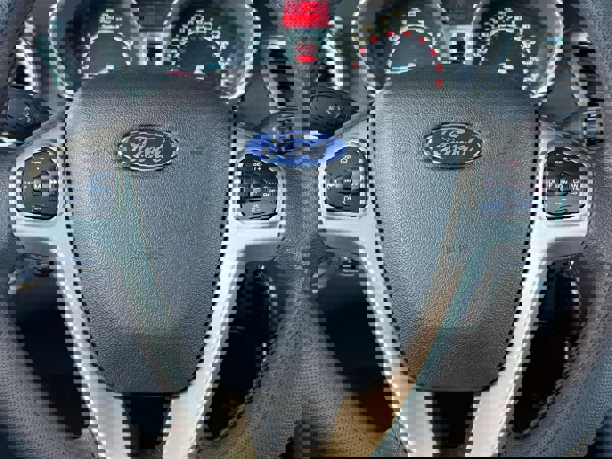 Used 2012 Ford Fiesta SE FWD image 52