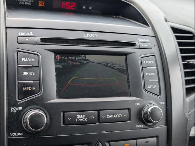 Used 2013 Kia Sorento LX w/ Convenience Pkg FWD image 11