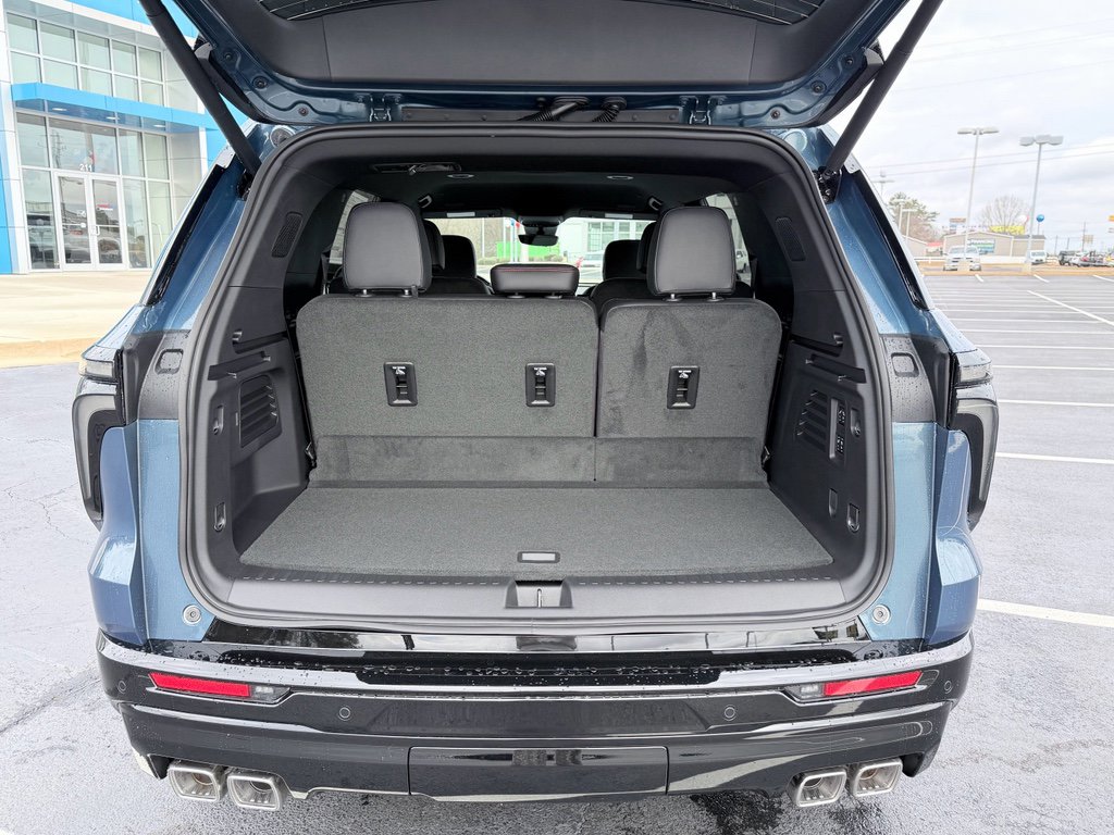 New 2026 Chevrolet Traverse RS image 9