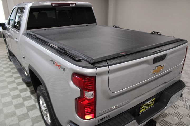Used 2023 Chevrolet Silverado 2500 LT w/ Convenience Package AWD/4WD image 12