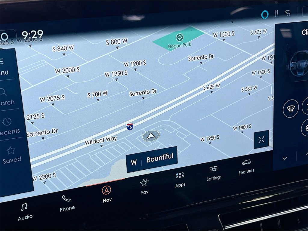 Used 2024 Lincoln Navigator Reserve image 13