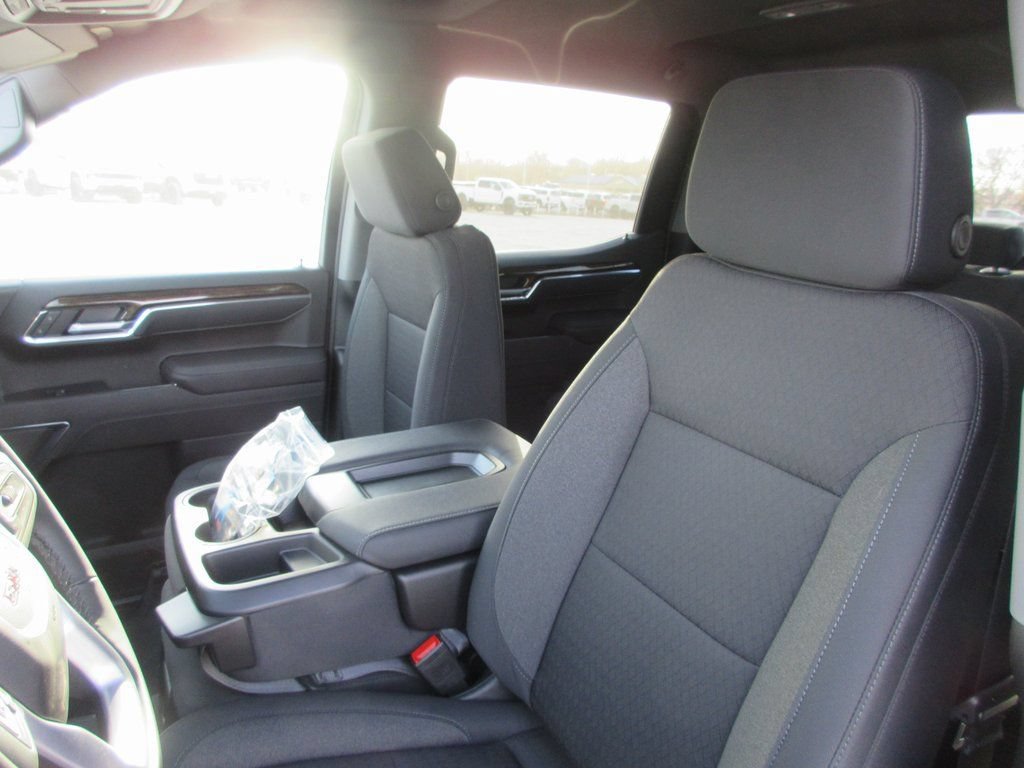 New 2026 GMC Sierra 1500 SLE AWD/4WD image 15