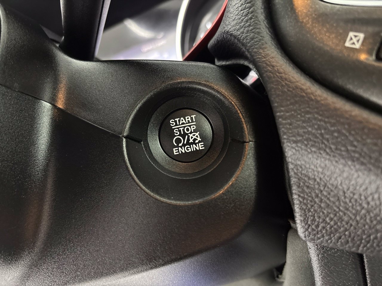 Used 2021 Jeep Compass Trailhawk w/ Sun and Sound Group AWD/4WD image 25