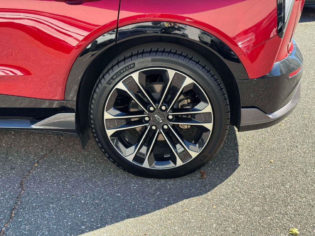 Used 2025 Chevrolet Blazer EV SS AWD/4WD image 11