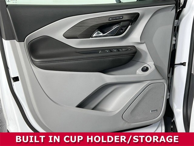 Used 2023 GMC Terrain SLT w/ Infotainment Package II image 20