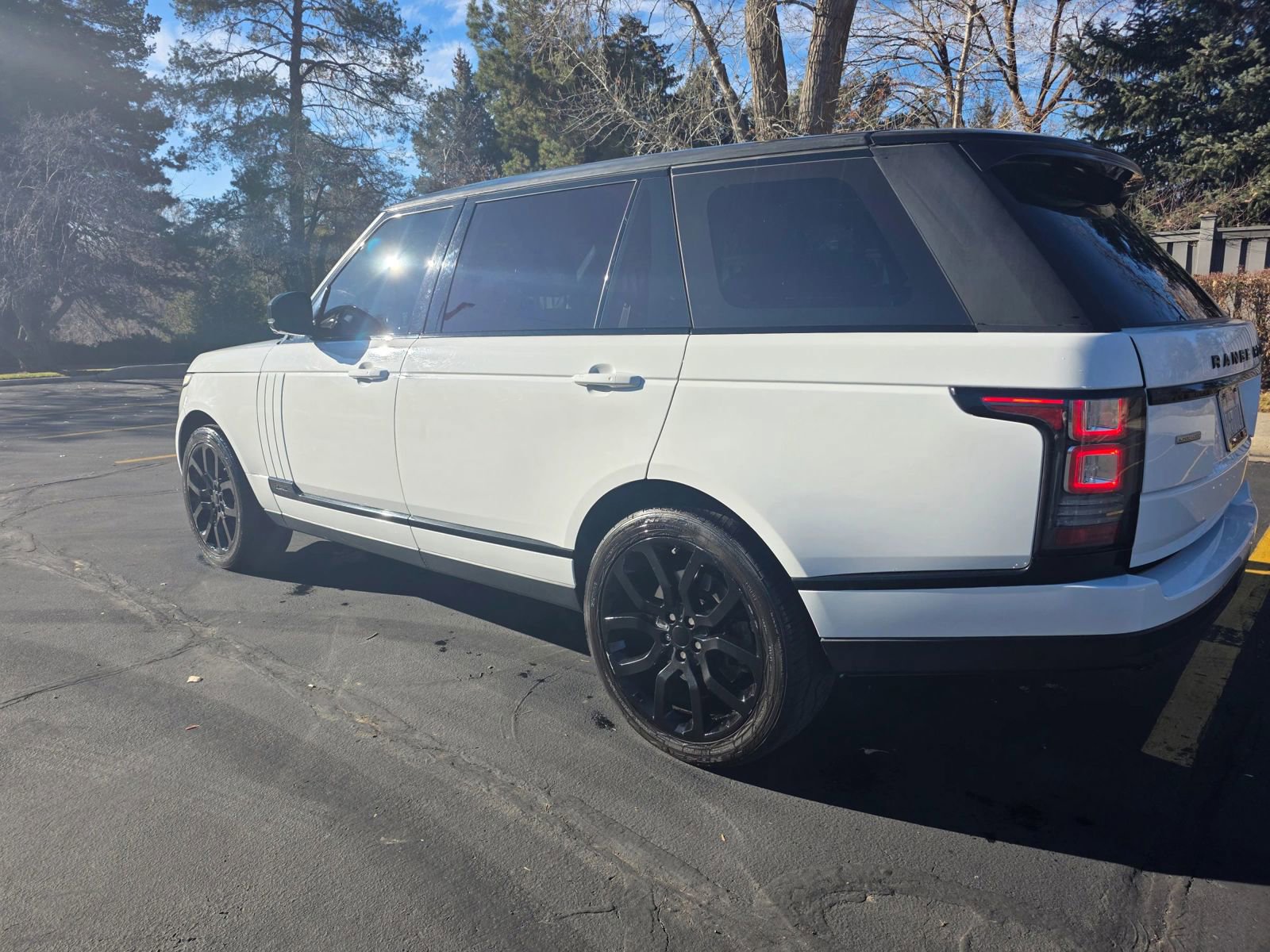 Used 2015 Land Rover Range Rover Long Wheelbase Supercharged image 6