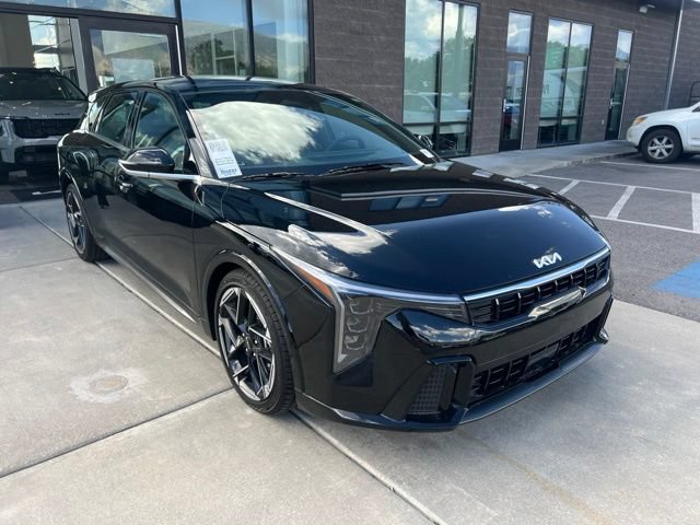 Certified 2026 Kia K4 GT-Line w/ GT-Line Premium Package FWD image 2