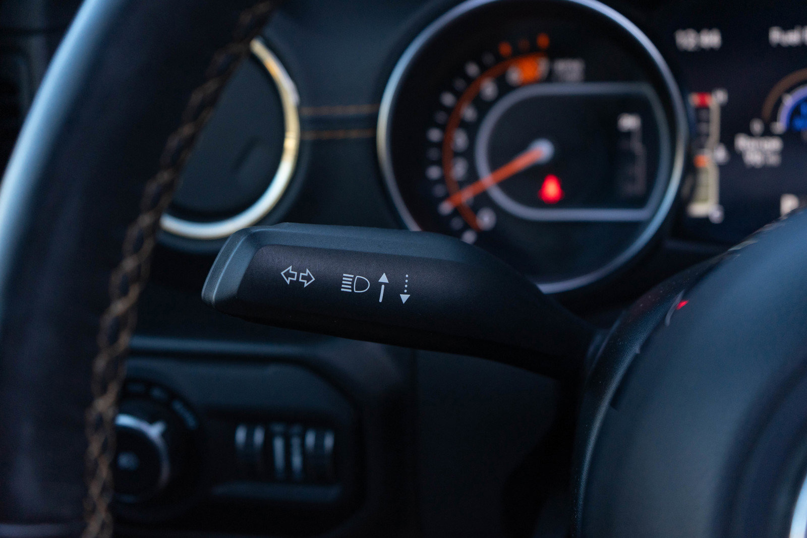 Used 2022 Jeep Wrangler Unlimited Sahara image 23