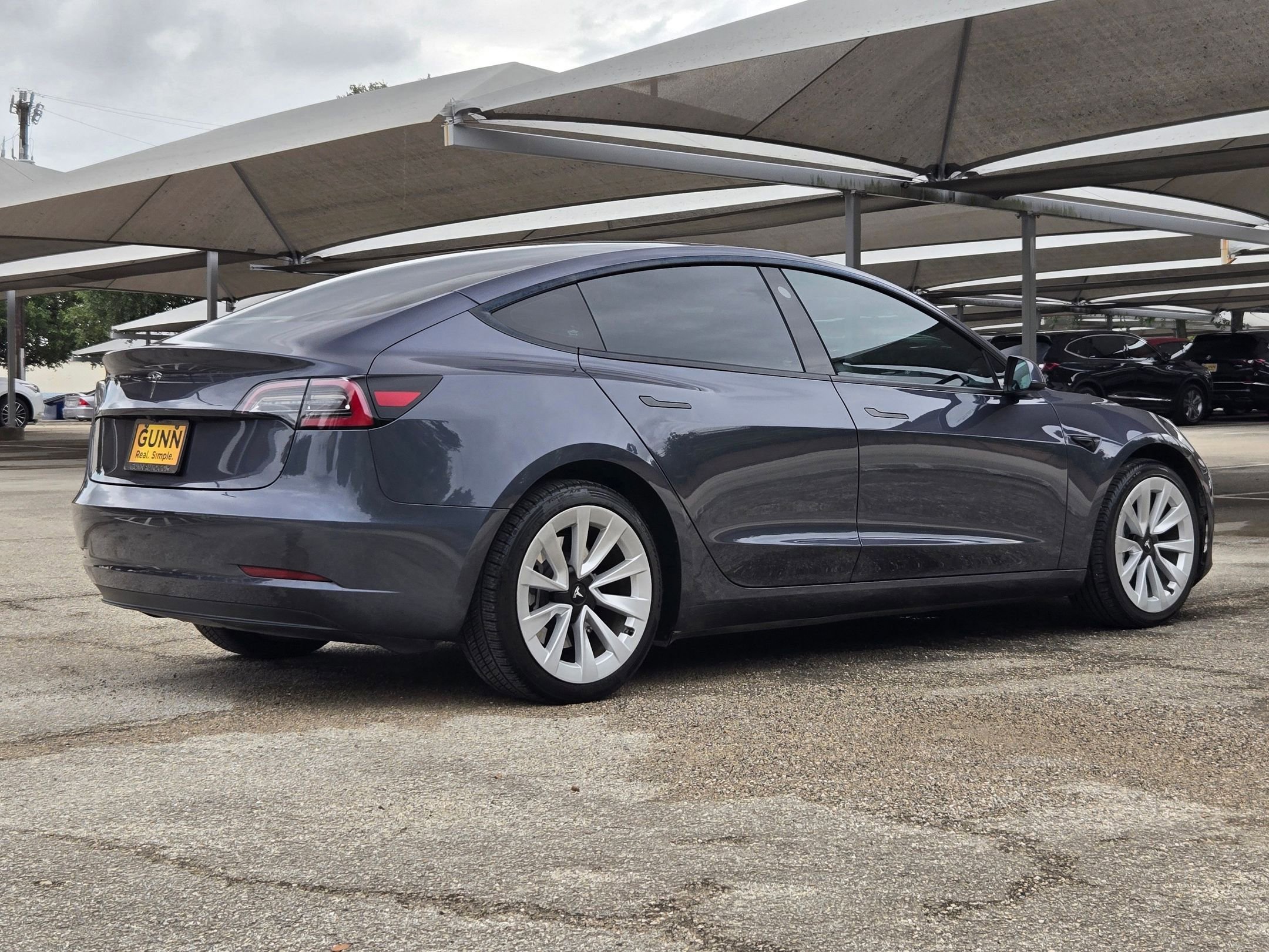 Used 2023 Tesla Model 3 Standard Range RWD image 4