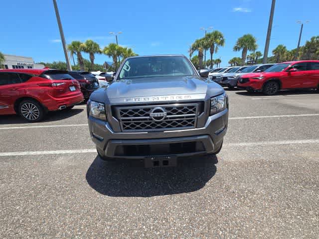 Used 2024 Nissan Frontier SV w/ SV Convenience Package RWD image 3