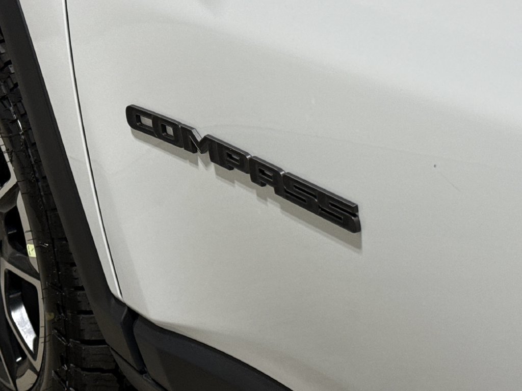 New 2026 Jeep Compass Trailhawk AWD/4WD image 25