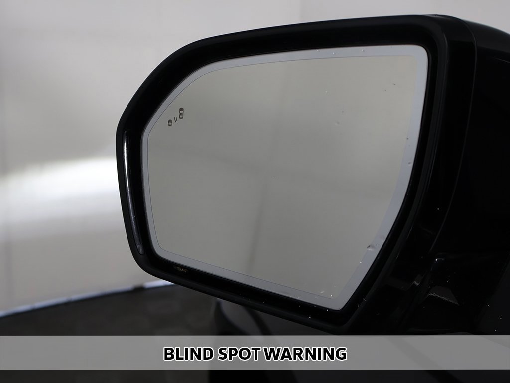 Used 2022 Ford Expedition Limited image 7