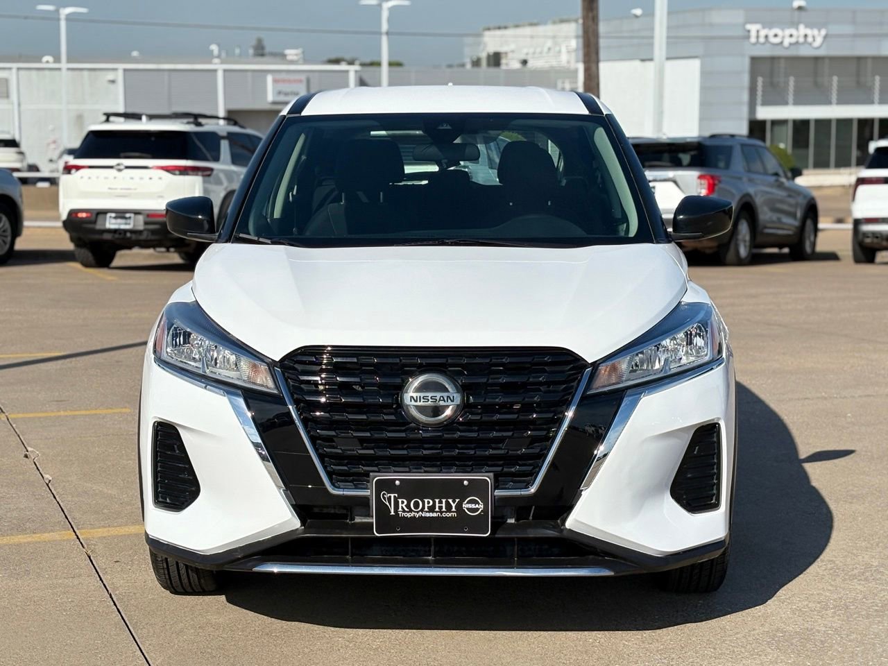 Certified 2021 Nissan Kicks S FWD image 4