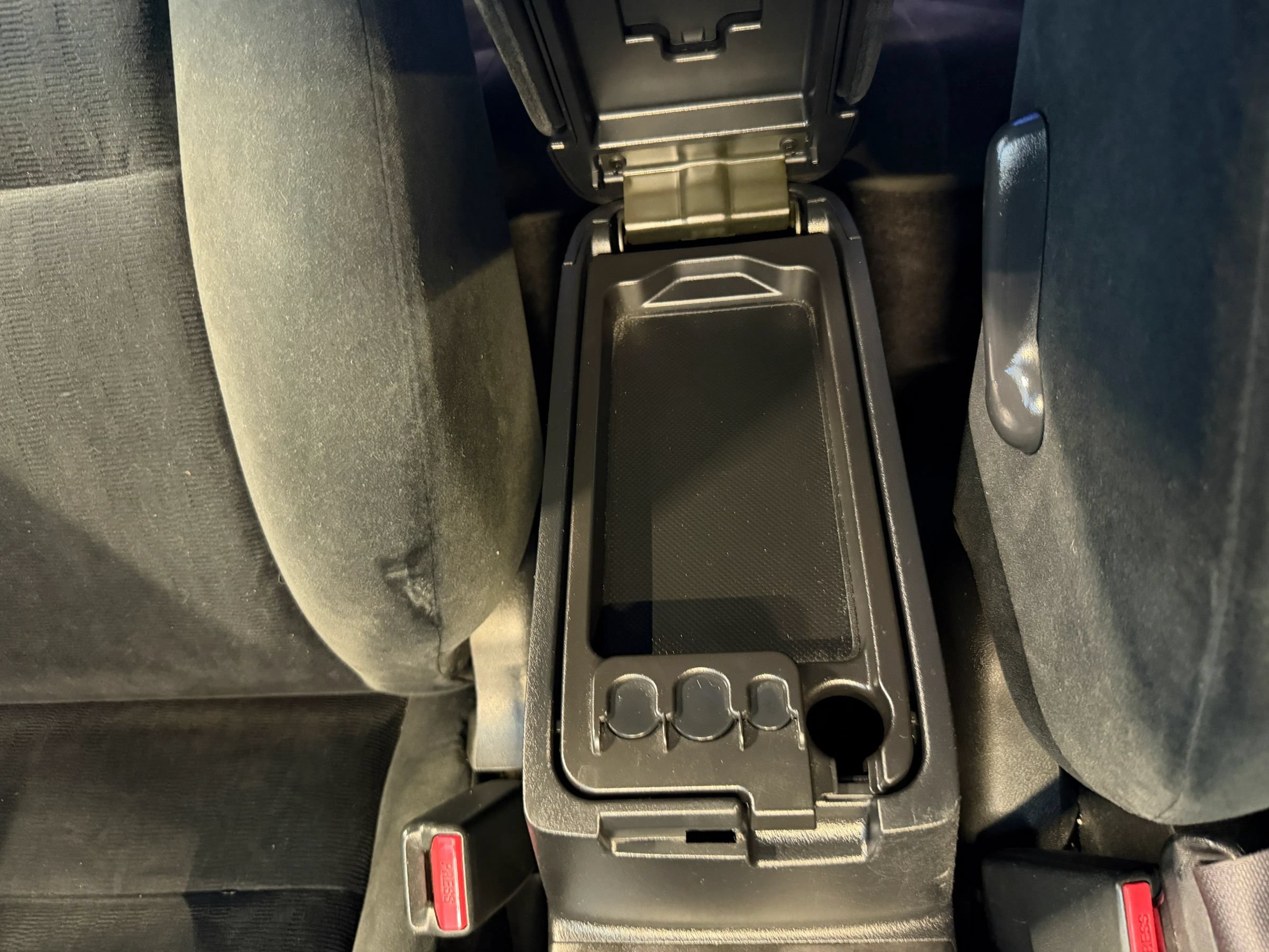 Used 2005 Honda Accord EX image 25