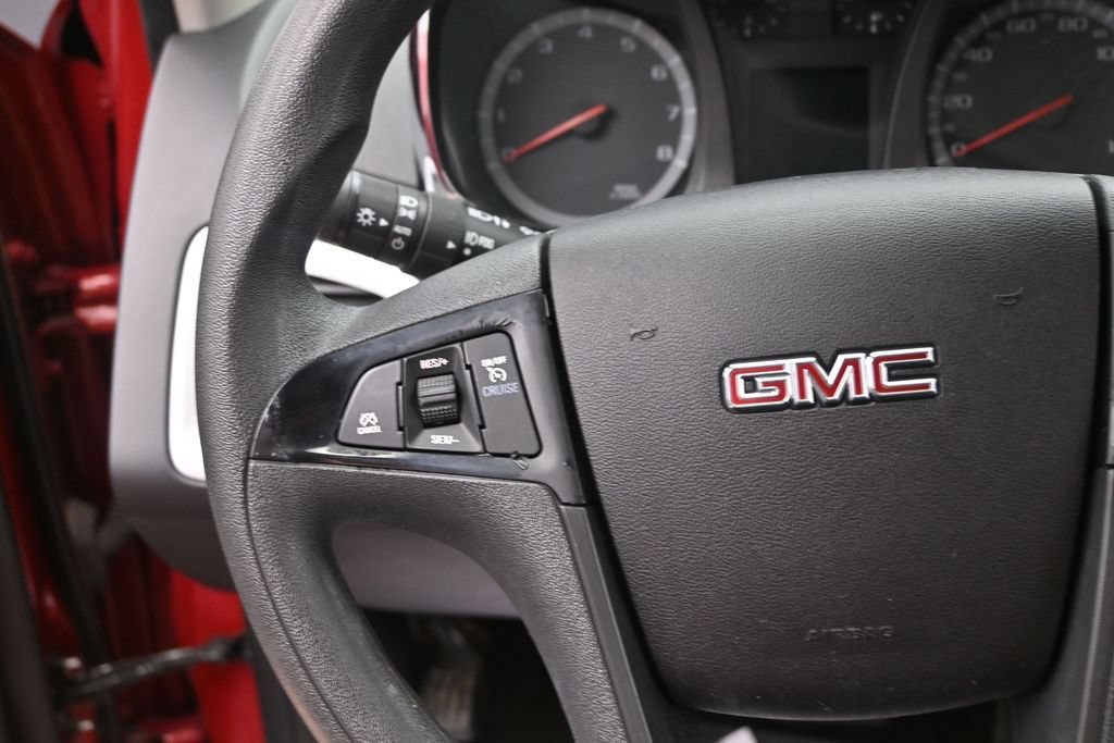 Used 2015 GMC Terrain SLE FWD image 28