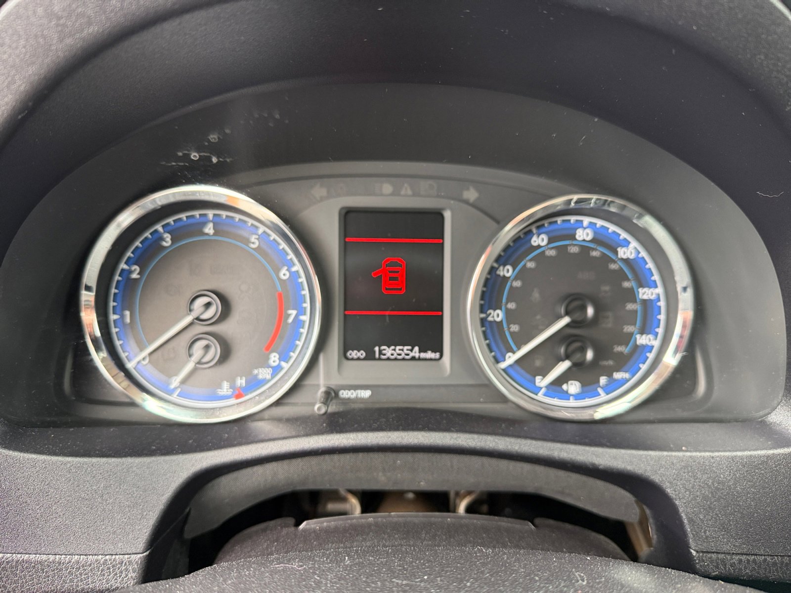 Used 2017 Toyota Corolla LE image 11