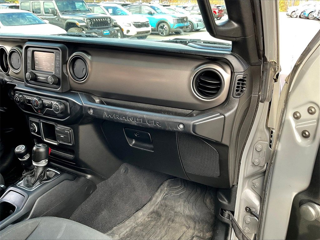 Used 2021 Jeep Wrangler Unlimited Sport image 12