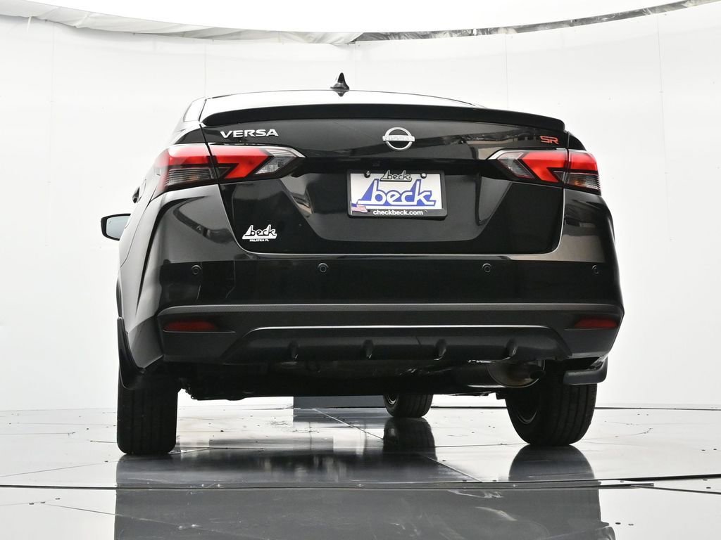 New 2025 Nissan Versa SR w/ Trunk Package FWD image 41