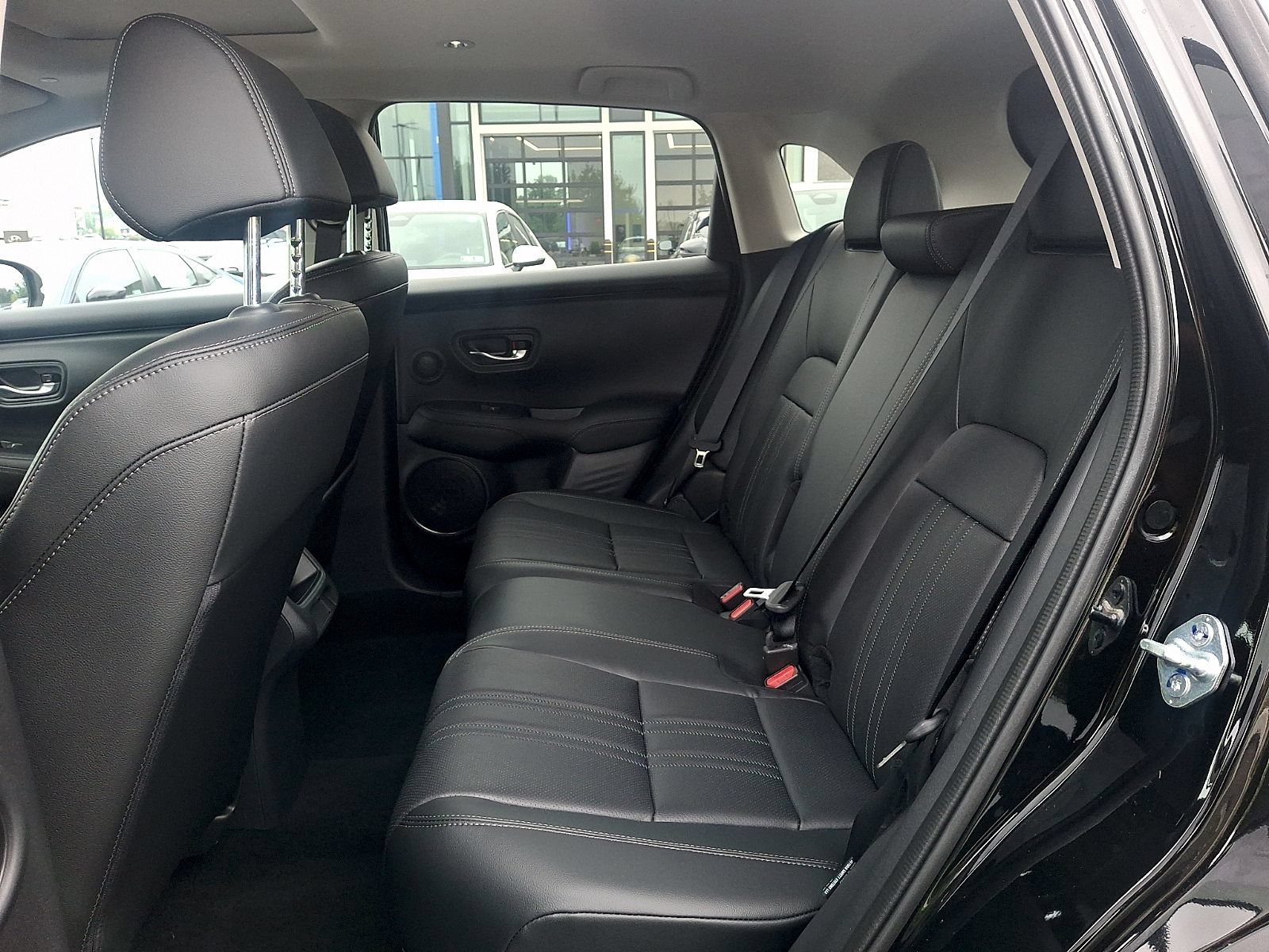 New 2026 Honda HR-V EX-L image 6