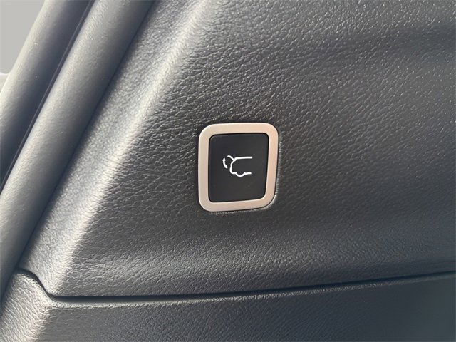 New 2026 Chrysler Pacifica Select image 23