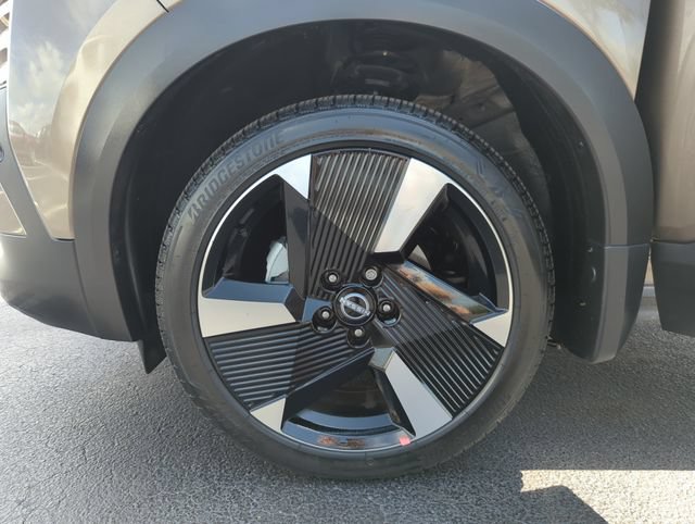 Used 2026 Nissan Kicks SR FWD image 47