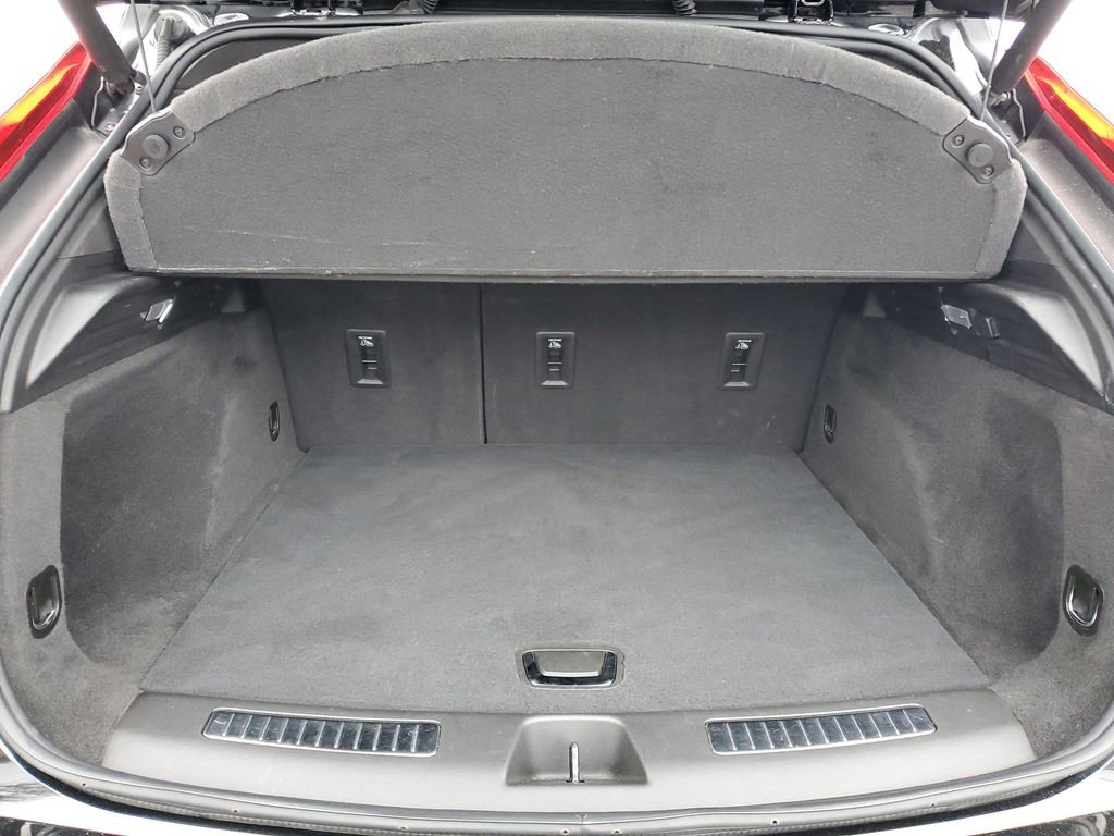 Certified 2022 Cadillac XT4 Premium Luxury w/ Enhanced Visibility Package image 29