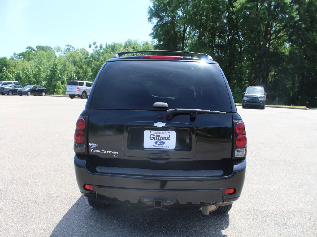 Used 2007 Chevrolet TrailBlazer LT AWD/4WD image 9