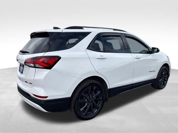 Used 2024 Chevrolet Equinox RS w/ RS Leather Package image 7