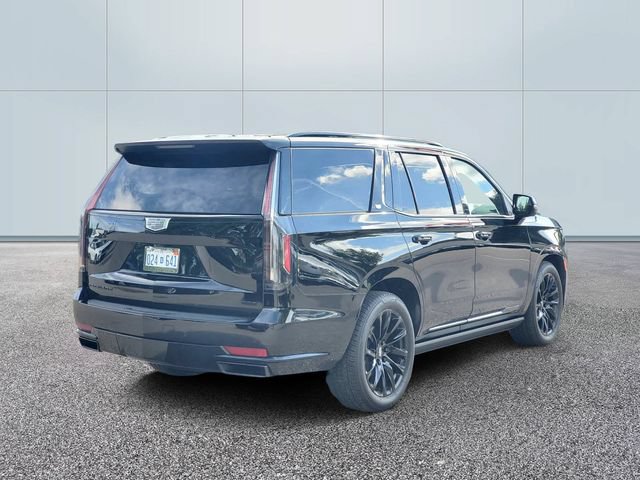 Used 2023 Cadillac Escalade Sport Platinum w/ LPO, ONYX Package AWD/4WD image 4