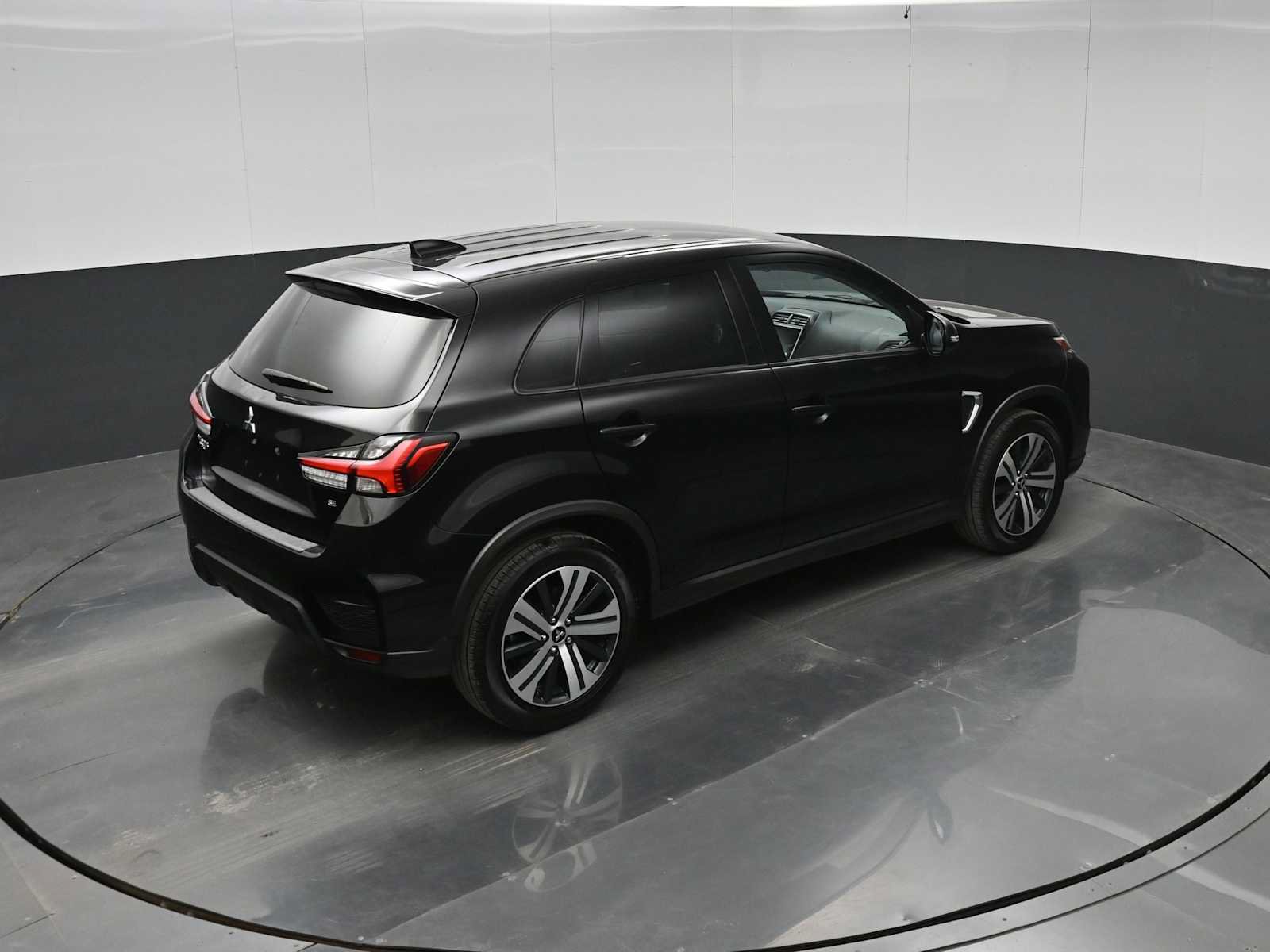 Used 2022 Mitsubishi Outlander Sport SE FWD image 31