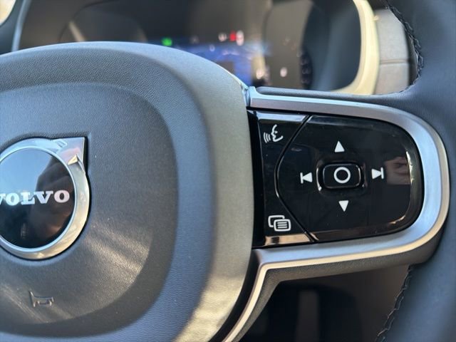 New 2026 Volvo XC90 B6 Plus w/ Protection Package Premier AWD/4WD image 27