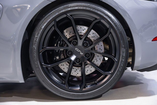 Used 2023 Porsche 718 Cayman GT4 w/ Chrono Package image 31