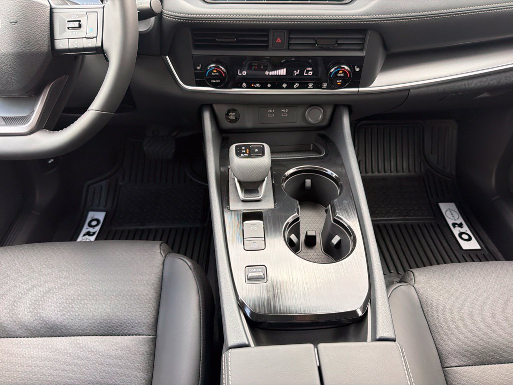 New 2026 Nissan Rogue Dark Armor FWD image 26