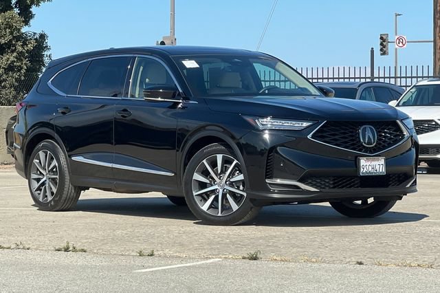 Certified 2025 Acura MDX w/ Technology Package AWD/4WD image 2