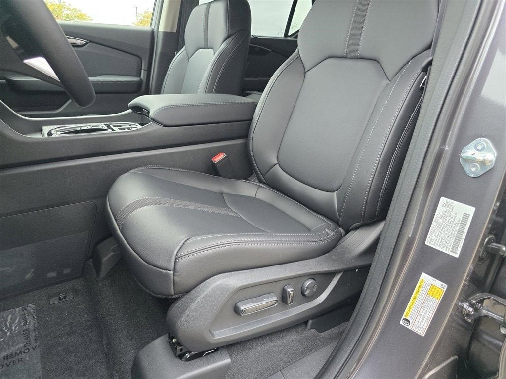 New 2025 Honda Pilot Touring image 27