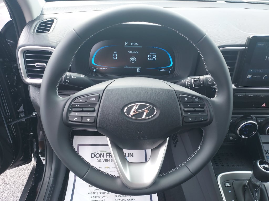 New 2026 Hyundai Venue SEL FWD image 17