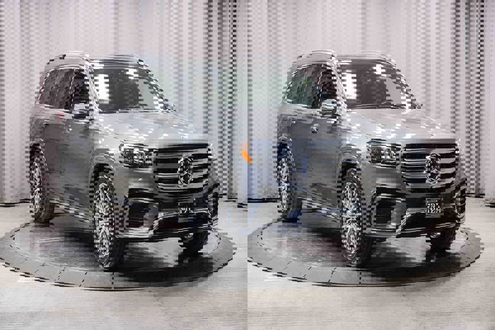 Used 2025 Mercedes-Benz GLS 450 4MATIC image 5