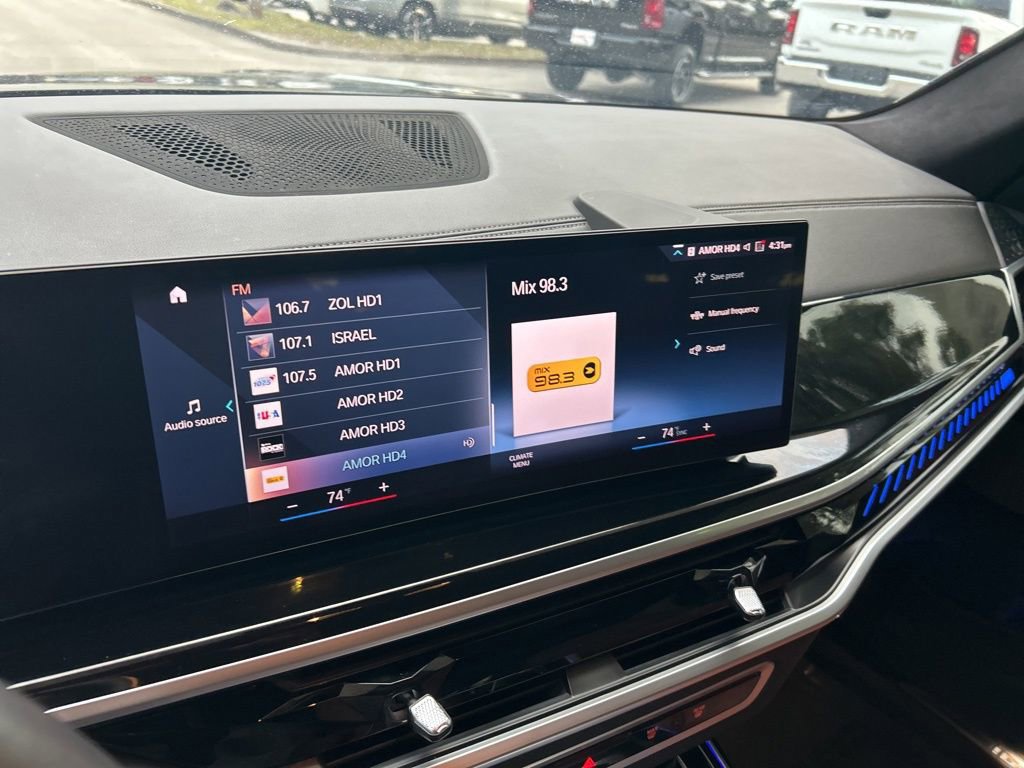 Used 2023 BMW X7 M60i w/ Executive Package image 7