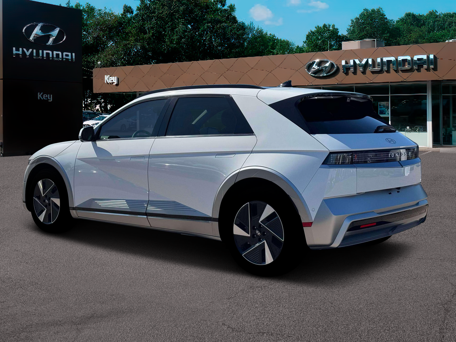 New 2026 Hyundai Ioniq 5 Limited AWD/4WD image 4