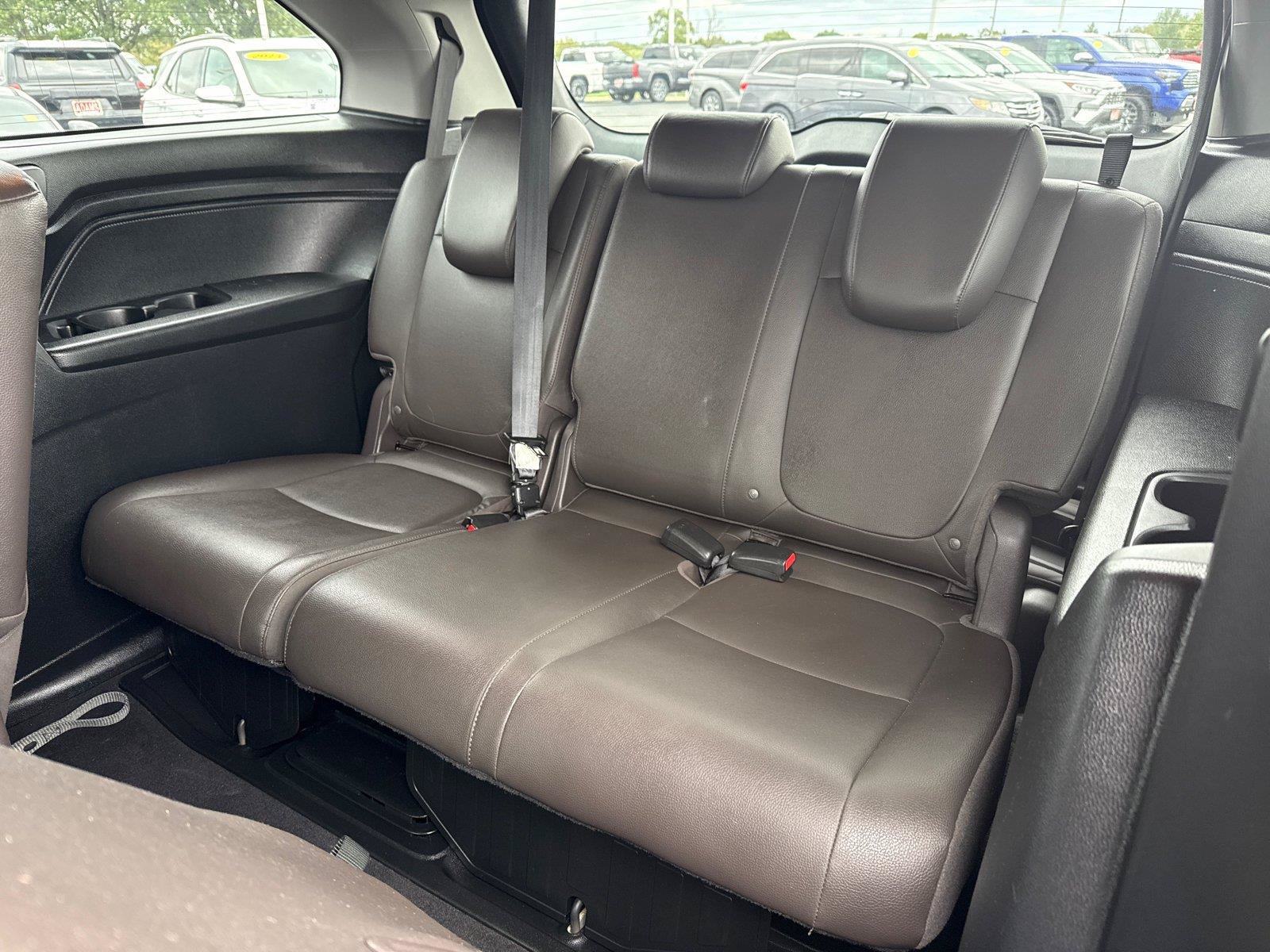Used 2018 Honda Odyssey EX-L image 32