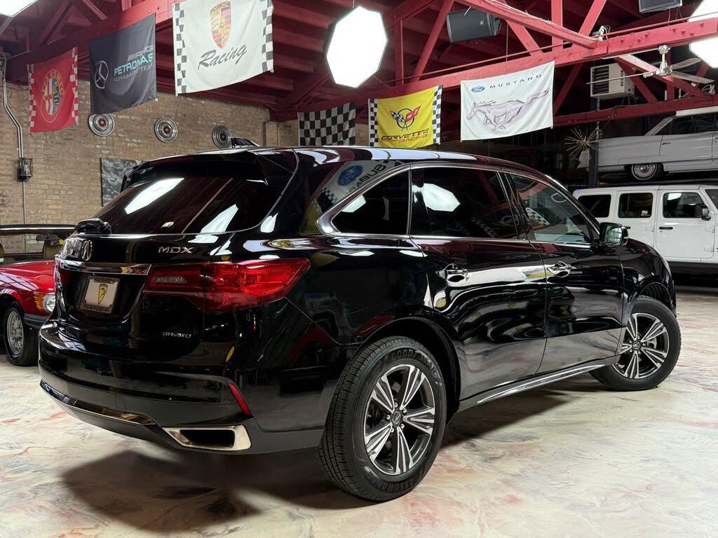 Used 2017 Acura MDX SH-AWD image 4