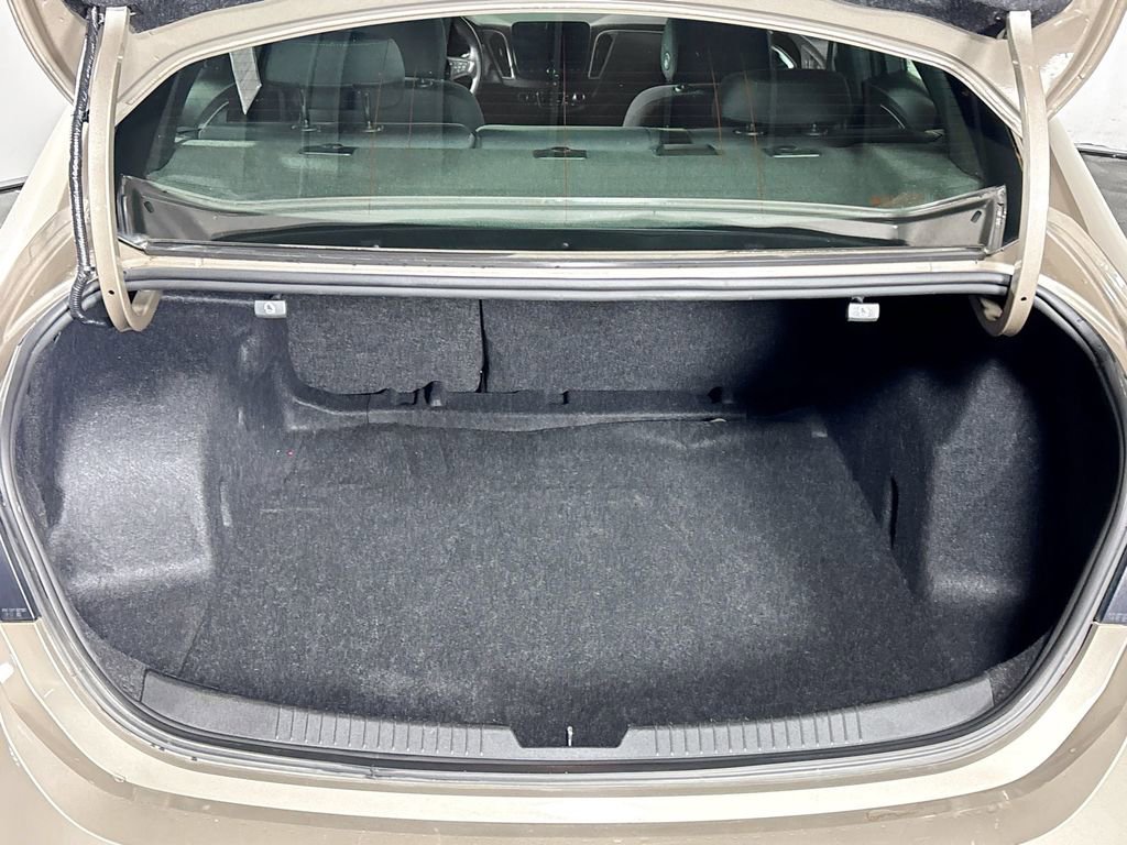 Used 2023 Chevrolet Malibu LT image 20